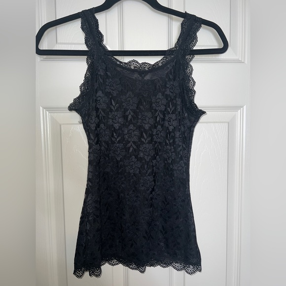 🖤 NWOT! Sheer Black Floral Lace Tank - Picture 5 of 8